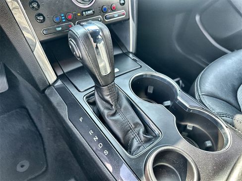 Used 2018 Ford Explorer Limited w/ Equipment Group 301A image 26