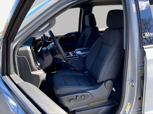 Used 2024 GMC Sierra 1500 Elevation image 15