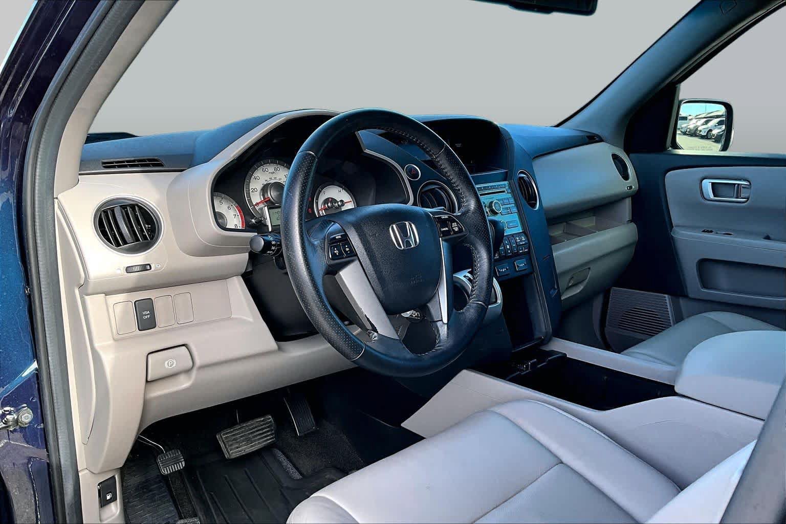 Used 2011 Honda Pilot EX-L image 16