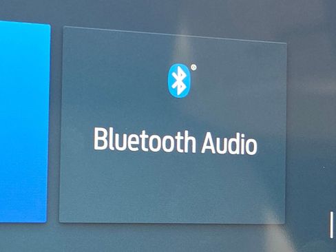 New 2025 Ford Maverick XLT w/ XLT Luxury Package image 5