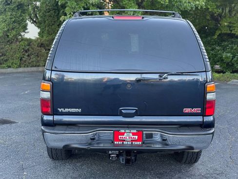 Used 2004 GMC Yukon SLT w/ 1SD Preferred Equipment Group image 6
