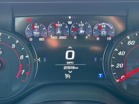 Certified 2021 Chevrolet Camaro SS RWD image 19