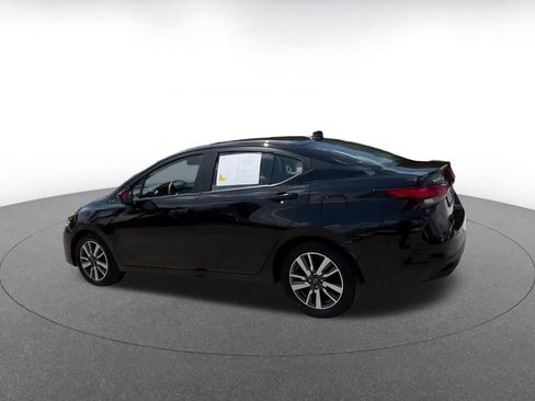 Used 2025 Nissan Versa SV FWD image 10