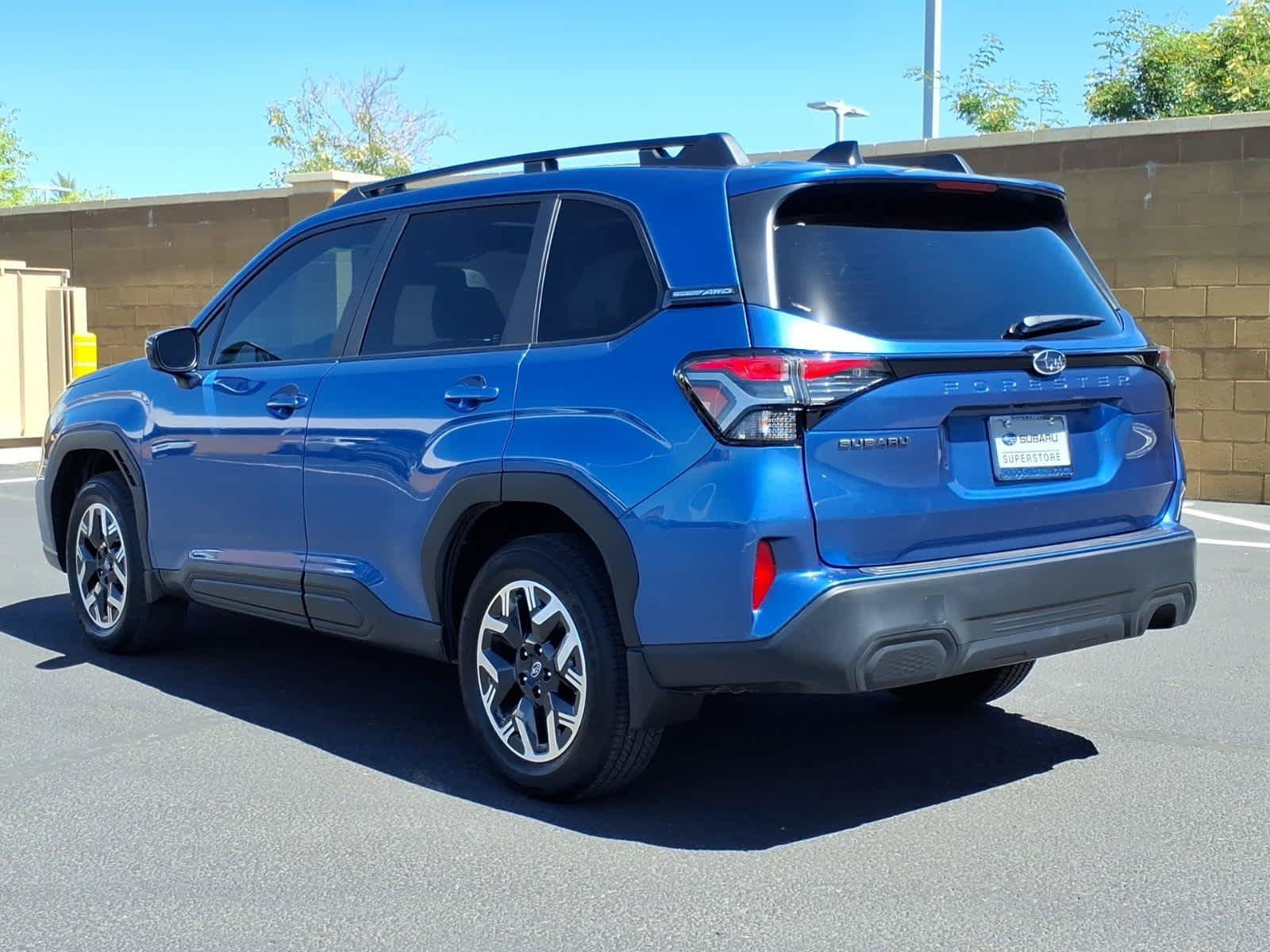 Used 2026 Subaru Forester Premium AWD/4WD image 4