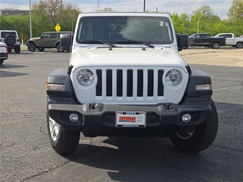 Certified 2018 Jeep Wrangler Unlimited Sport S AWD/4WD image 5