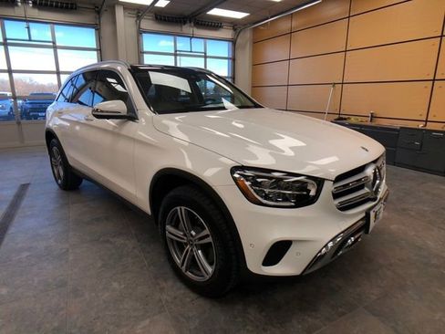 Used 2022 Mercedes-Benz GLC 300 4MATIC image 1