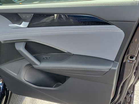 New 2026 Volkswagen Tiguan SE image 8