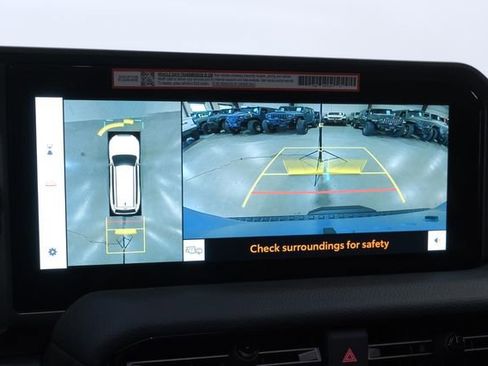 Used 2025 Toyota Land Cruiser image 52