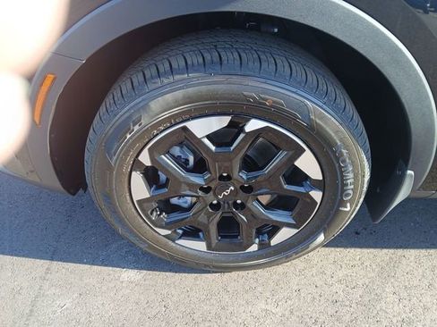New 2026 Kia Sorento S AWD/4WD image 10