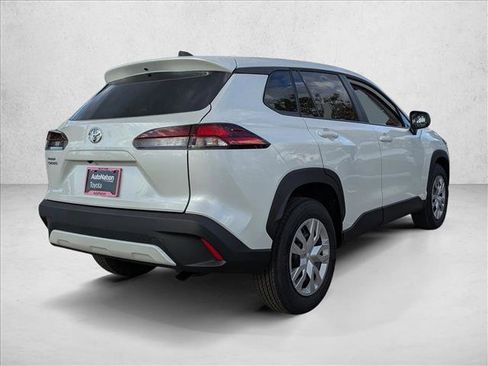 New 2026 Toyota Corolla Cross L image 2