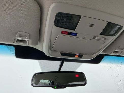 Used 2016 Subaru Outback 2.5i Premium image 21