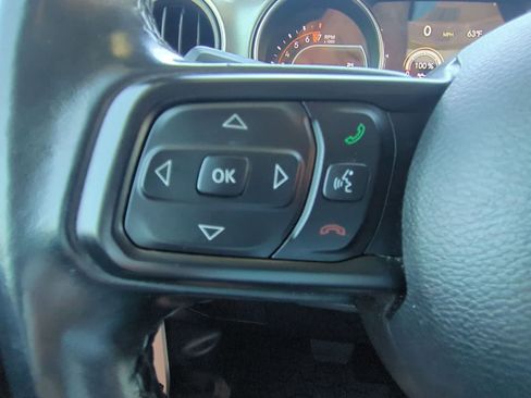 Certified 2021 Jeep Gladiator Sport AWD/4WD image 23