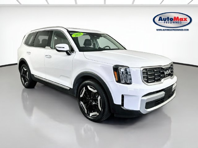 Used 2025 Kia Telluride S AWD/4WD image 1