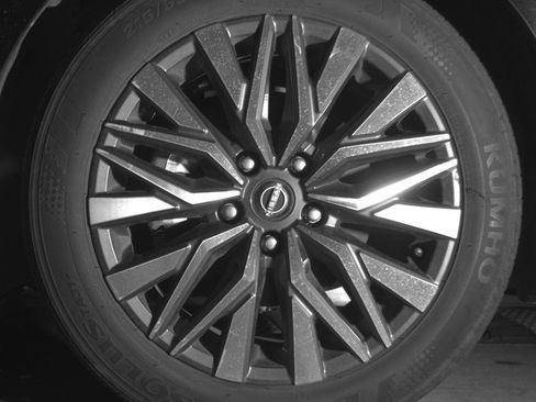 Used 2025 Nissan Altima 2.5 SV image 12