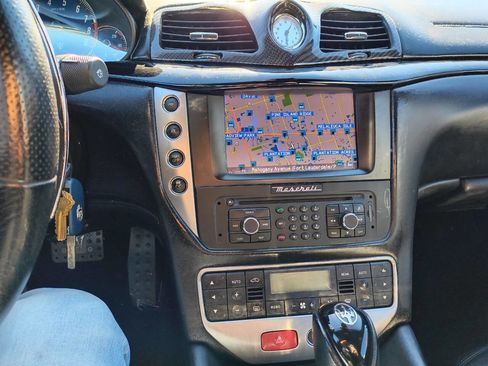 Used 2017 Maserati GranTurismo Sport image 35