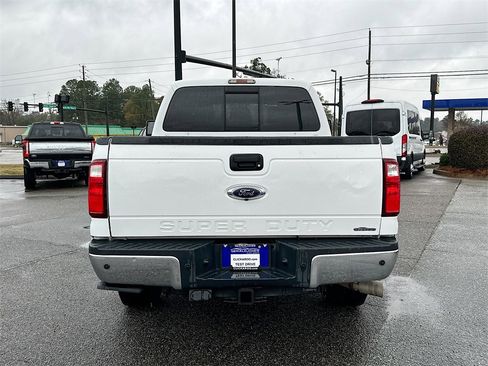 Used 2014 Ford F250 Lariat w/ Lariat Interior Package image 15