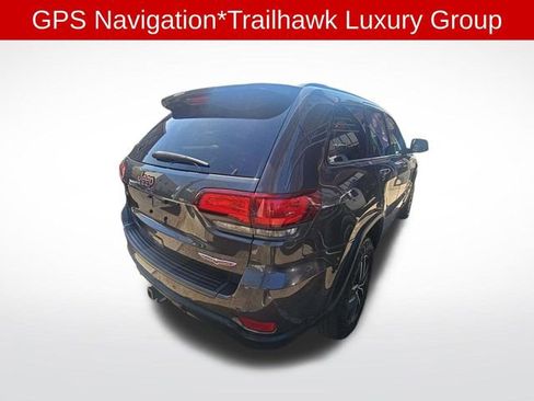 Used 2020 Jeep Grand Cherokee Trailhawk w/ Trailhawk Luxury Group AWD/4WD image 3