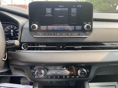 Used 2023 Mitsubishi Outlander SEL image 20