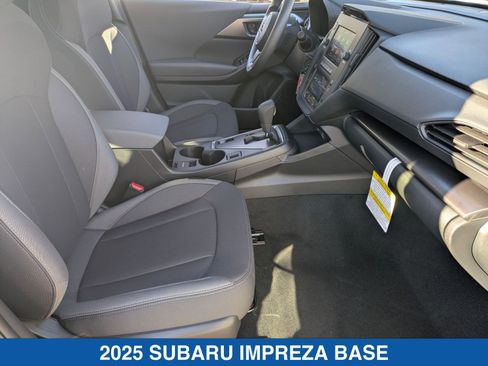 Certified 2025 Subaru Impreza 2.0i image 34