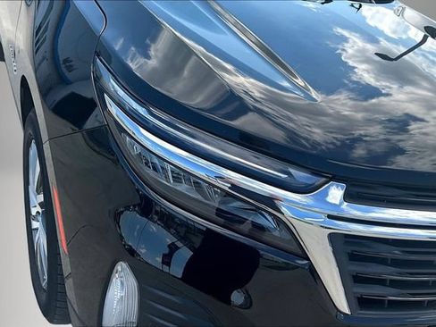 Used 2022 Chevrolet Equinox LT AWD/4WD image 32