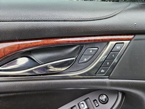 Used 2015 Cadillac CTS Luxury image 12