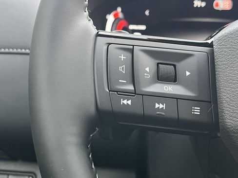 New 2026 Nissan Pathfinder SL AWD/4WD image 20