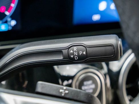 Certified 2025 Mercedes-Benz GLA 250 4MATIC image 19