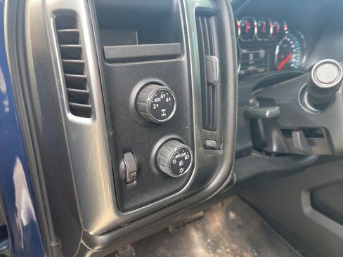 Used 2016 Chevrolet Silverado 1500 LTZ w/ Texas Edition image 6