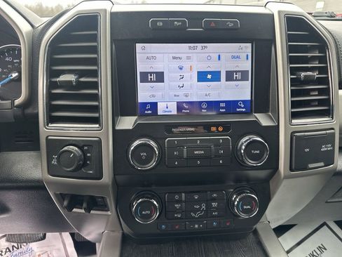 Used 2021 Ford F350 Lariat w/ Chrome Package AWD/4WD image 22