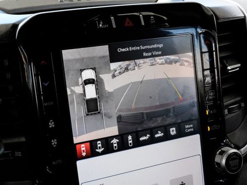 Used 2024 RAM 2500 Big Horn w/ Night Edition image 19