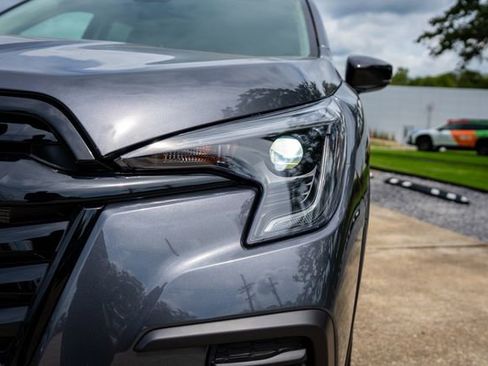 New 2025 Subaru Ascent Onyx Edition image 3