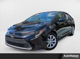 Used 2023 Toyota Corolla LE image 1