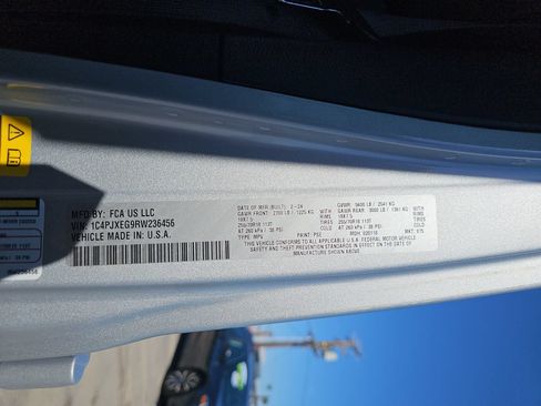 Used 2024 Jeep Wrangler Unlimited Sahara AWD/4WD image 11