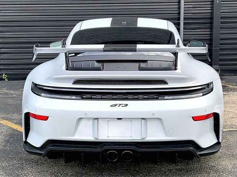 Used 2025 Porsche 911 GT3 image 9