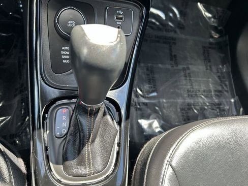 Used 2018 Jeep Compass Limited w/ Navigation Group image 20