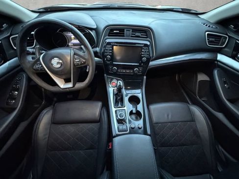 Used 2017 Nissan Maxima SR image 20