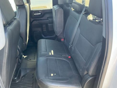 Used 2023 GMC Sierra 2500 Pro w/ Convenience Package image 7