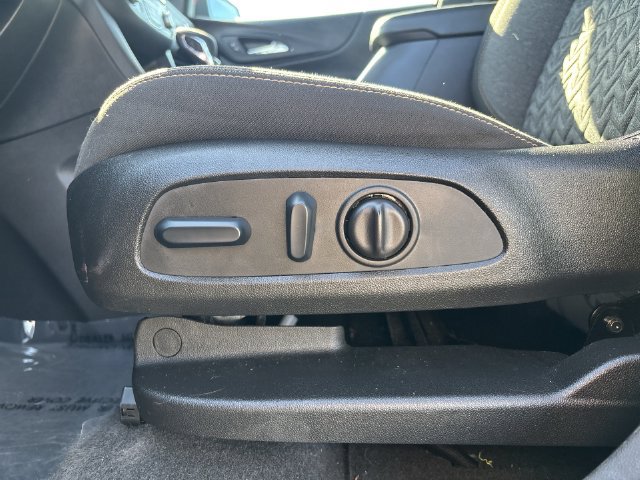 Certified 2024 Chevrolet Equinox LT w/ LPO, Floor Liner Package FWD image 22