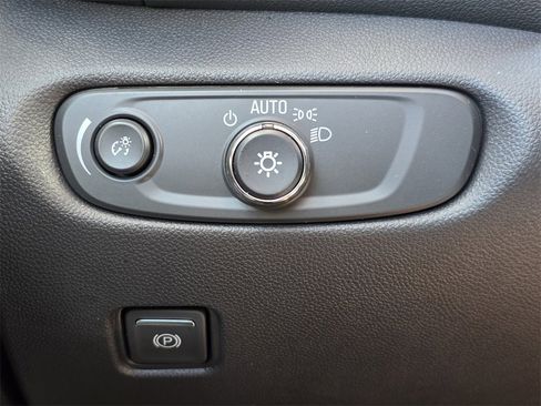 Certified 2024 Chevrolet Blazer Premier w/ Driver Confidence II Package image 41