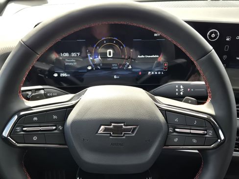 New 2026 Chevrolet Equinox RS image 13