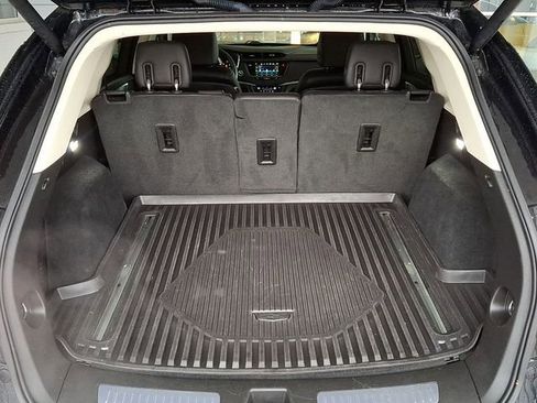 Used 2017 Cadillac XT5 Luxury image 21