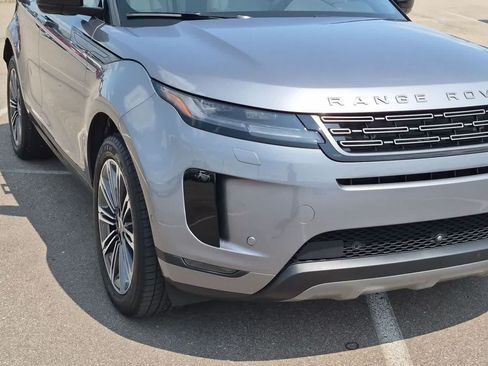 Certified 2026 Land Rover Range Rover Evoque S AWD/4WD image 10