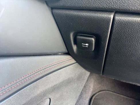 Certified 2022 Dodge Durango R/T RWD image 53