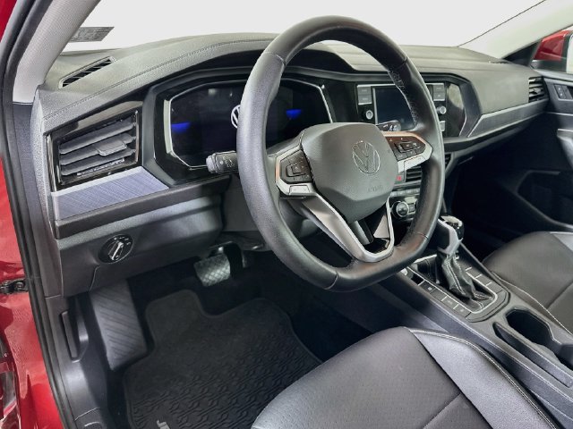 Certified 2023 Volkswagen Jetta SE w/ Panoramic Sunroof Package FWD image 10
