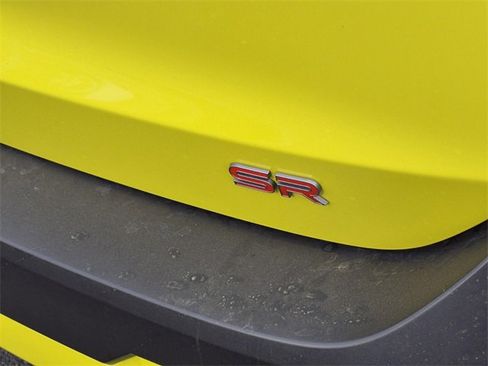 New 2025 Nissan Kicks SR image 6