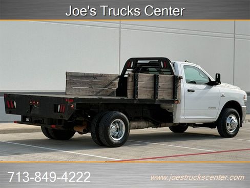 Used 2020 RAM 3500 Tradesman w/ Chrome Appearance Group RWD image 8