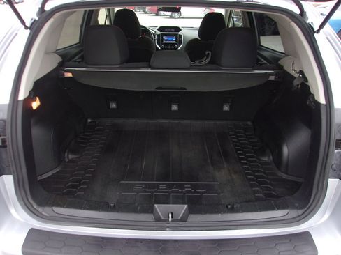 Used 2021 Subaru Crosstrek 2.0i Premium image 15