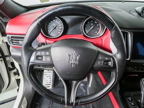 Used 2019 Maserati Levante S GranSport AWD/4WD image 10