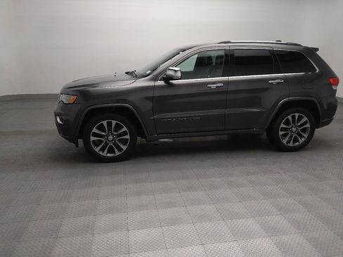 Used 2018 Jeep Grand Cherokee Overland RWD image 2