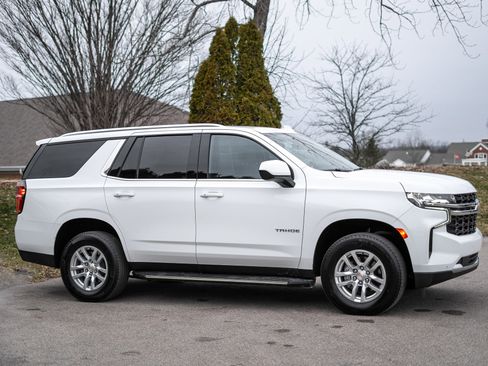 Used 2024 Chevrolet Tahoe LS w/ Driver Alert Package image 4